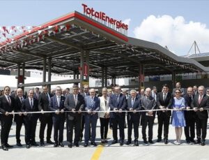 Türkiye’de Petrol İstasyonları Olan Enerji Devi Milyarlarca EURO Değerinde İhale Kazandı