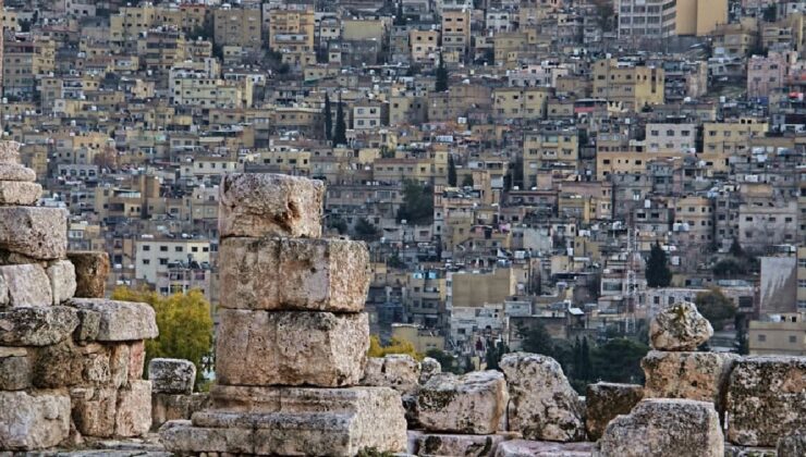 Ürdün’ün Başkenti Amman’da Bir Evde Şiddetli Patlama Meydana Geldi