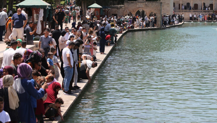 Urfa’da Sıcaklık 48 Dereceye Kadar Çıktı