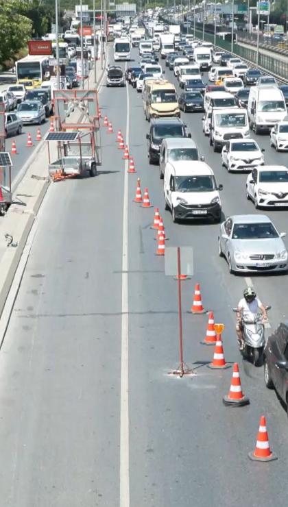 yenibosna metrobus duraginda ust gecidi yenileme calismasi basladi 0 dSUj1UAi