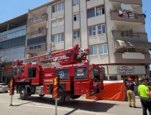 Yer: Bursa! Kardeşini Bıçaklayıp, İntihara Kalkıştı