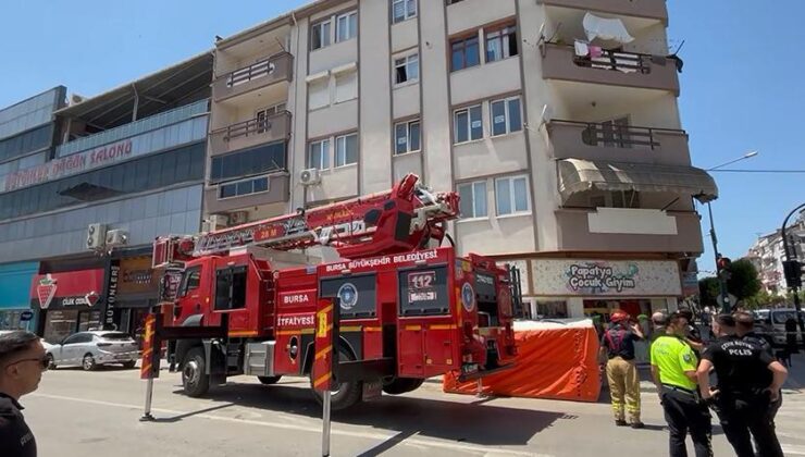 Yer: Bursa! Kardeşini Bıçaklayıp, İntihara Kalkıştı