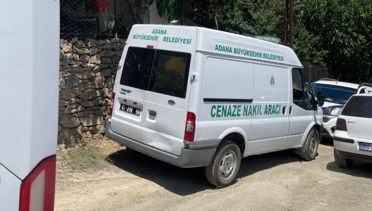 15 Yaşındaki Çocuk Dehşet Saçtı: Önce Bıçaklayıp Öldürdü, Sonra Ateşe Verip Kaçtı