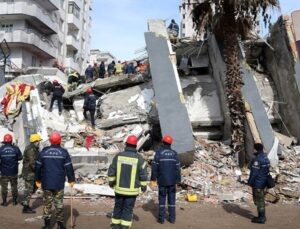 36 Kişiye Mezar Olan Ezgi Apartmanı’nın Firari Sanıkları Mahkemeye Gelmek İçin Şart Koştu