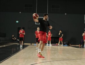 A Milli Erkek Basketbol Ekibi, Avrupa Şampiyonası Elemeleri İçin Hazırlıklarını Tamamladı