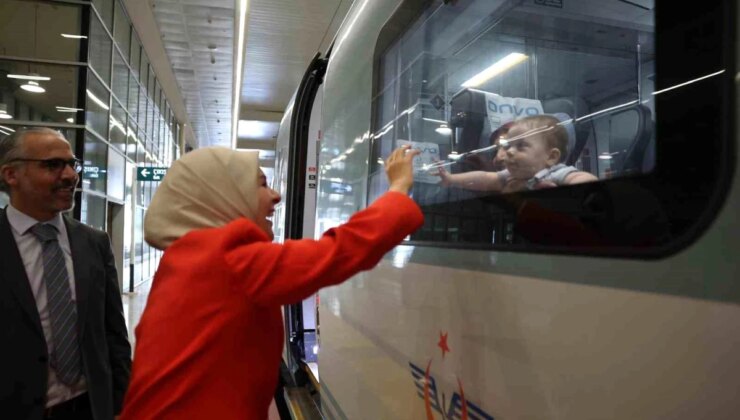 Aile ve Sosyal Hizmetler Bakanı, Doğurganlık Oranının Düşmesi ile İlgili Çalışma Başlatacak