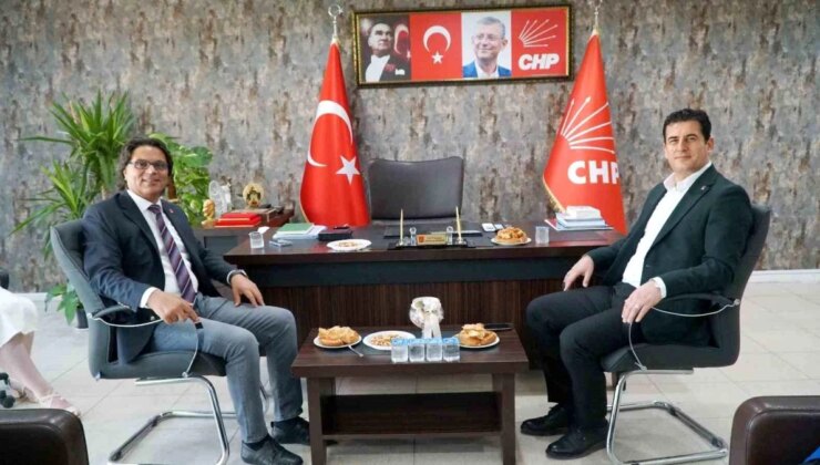 Ak Parti Denizli İl Başkanı CHP Denizli İl Başkanlığına İadei Ziyarette Bulundu