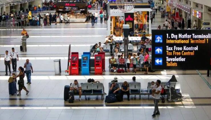 Antalya Havalimanı’nda Dün Uçak Trafiği Rekoru Kırıldı