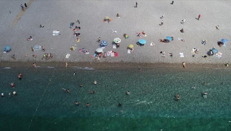 Antalya’da Tatil İçin Ruslar Temmuzu Almanlar Ekimi Tercih Ediyor