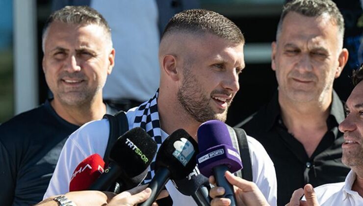 Ante Rebic: Paramı Verirseniz Giderim