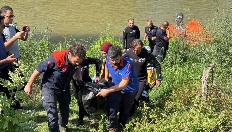 Arkadaşlarıyla Sakarya Irmağı’na Girdi! 3 Kilometre Uzaklıktan Cansız Bedeni Çıktı