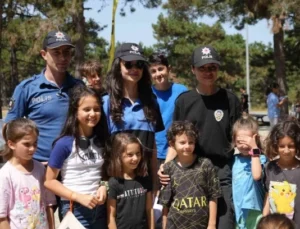 Arnavutköy’de Polis Ekipleri Orman Yangınlarıyla İlgili Vatandaşları Uyardı