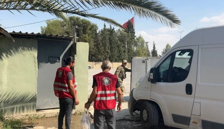 Aşure Kazanları Sınırdaki Asker ve Polisler İçin Kaynadı