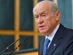 Bahçeli: Milli Grubumuz Göğsümüzü Kabartıyor, Gözlerimizi Yaşartıyor