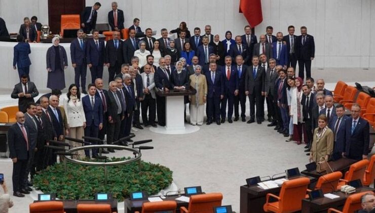 Barış Pehlivan: Katliam YasasıNı Tartışırken Can Diyoruz, Canları Bile Yanmadan Zafer Fotoğrafı Çekiyorlar