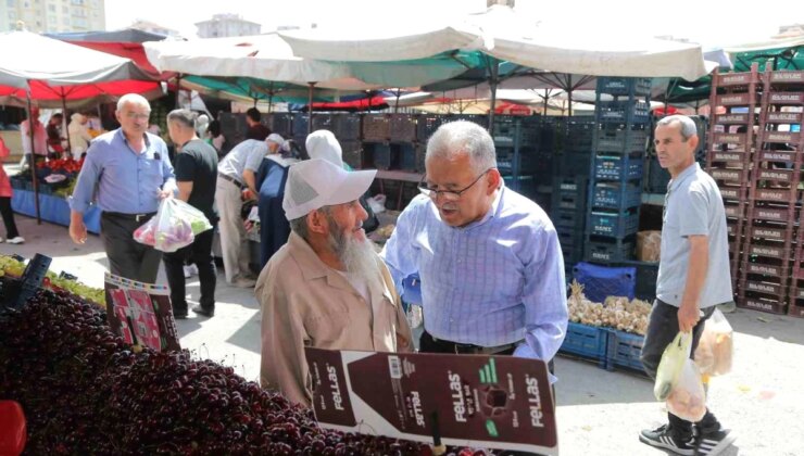 Başkan Büyükkılıç, Melikgazi İlçesinde Semt Pazarını Ziyaret Etti