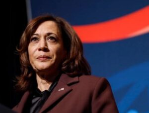 ‘Başkan Yardımcısından, Başkan Adayına…” Kamala Harris Kimdir? Neden Biden Yerine Yarışacak?