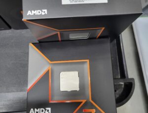 Bazı Kullanıcılar Amd Ryzen 9000 Zen 5 Serisi İşlemcilere Erkenden Ulaştı