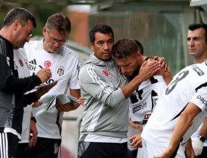 Beşiktaş’ta Van Bronckhorst’un Süper Kupa 11’i Belli Oldu! Yıldız Oyuncuyu Kulübeye