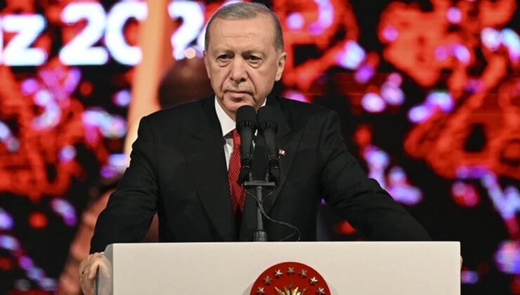 Beştepe’de 15 Temmuz Anma Programı! Cumhurbaşkanı Erdoğan: FETÖ ile Mücadele Azmimiz İlk Günkü Kadar Güçlüdür. Bu Kararlılığımızdan Taviz Vermeyeceğiz