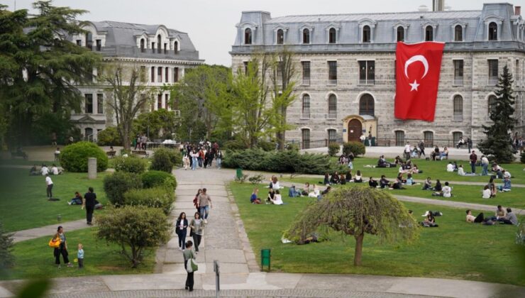 Boğaziçi Üniversitesi’nden Dereceli Öğrencilere Aylık Nakdi Burs Desteği!