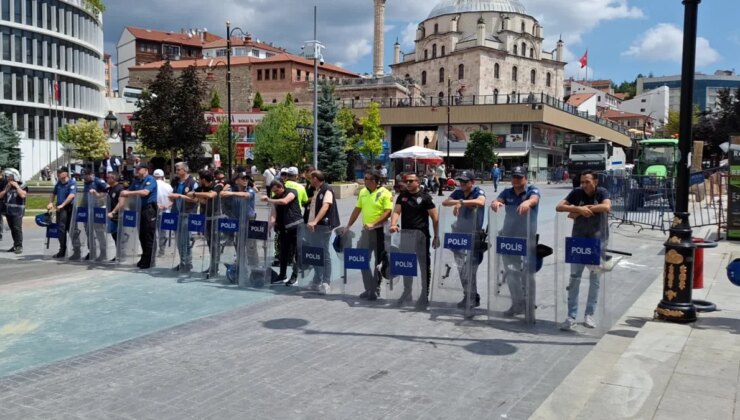 Bolu’dan Ankara’ya Yapılmak İstenen Yürüyüşe Polis Engeli