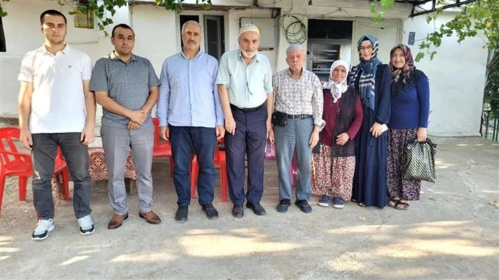 Bozdoğan İlçe Müftüsü Yıldırım, Yurda Dönen Hacılarla Görüştü