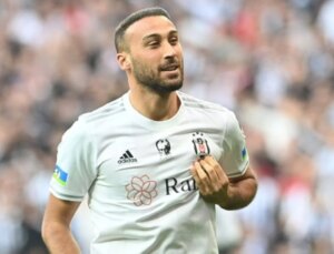 Bu Akşam İstanbul’a Geliyor! Cenk Tosun, Resmen Fenerbahçe’de