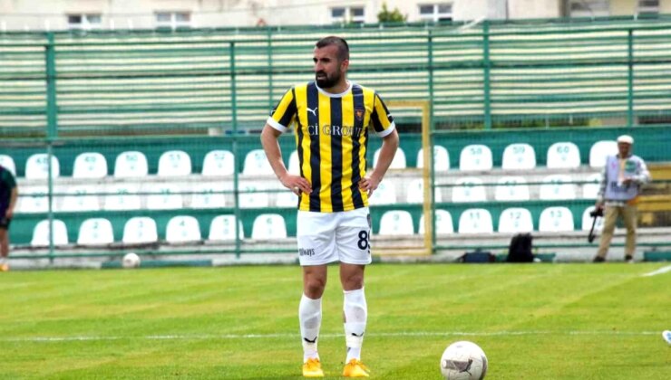 Bucaspor 1928’de Erhan Çelenk’in Kontratı Feshedildi