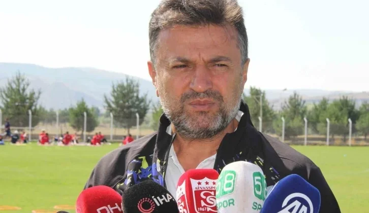 Bülent Uygun: “Menajerler Futbolcuları Ayartıyor”