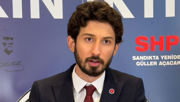 Burak Çelik Kimdir?