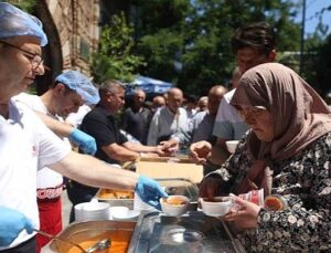 Bursa’da Köfteli Çorba Şenliği Düzenlendi