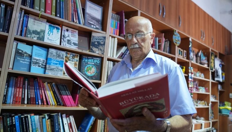 Büyükada’da 107 Yıllık Kitabevi Hizmet Vermeye Devam Ediyor