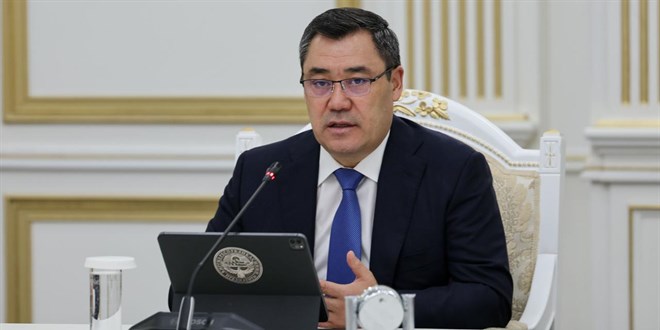 Caparov: Çin-Kırgızistan-Özbekistan Demir Yolu İnşaat Projesini Hayata Geçiriyoruz