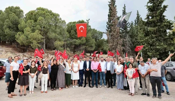 Çavuşoğlu ve Doğan Yapılaşmaya Tepki Gösteren Şemikler Sakinlerine Destek Verdi