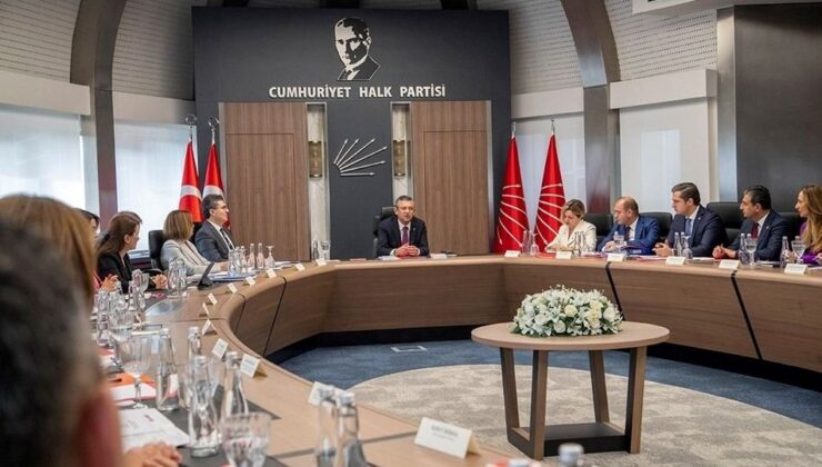 Chp Myk Toplandı