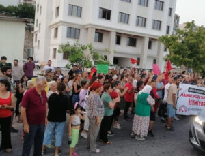 Çiğli’de Tarikat Yurdu Protestosu: Mahallemizde İstemiyoruz