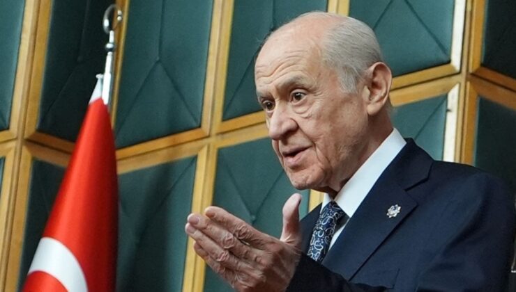 Devlet Bahçeli’den A Milli Kadro’ya Tebrik