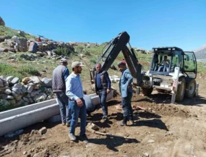 Doğanşehir’de Yayladaki Hayvanlar Unutulmadı