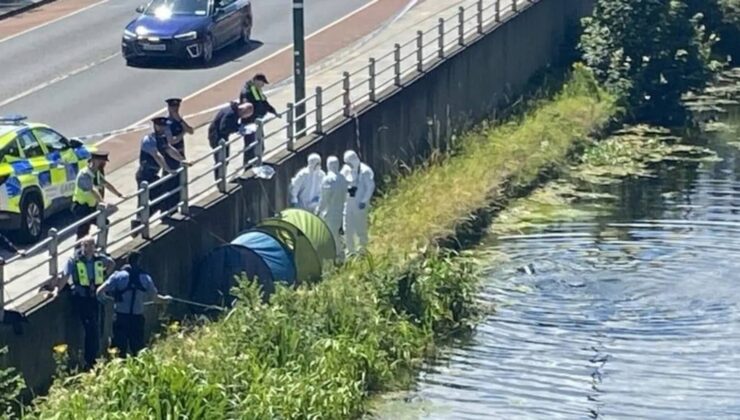 Dublin’deki Kanaldan İki Ceset Çıkarıldı