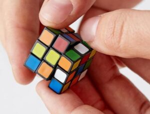 Dünyanın En Çok Satan Oyuncağı Rubik Küpünün İcadının 50. Yılı