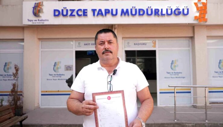 Düzce Belediyesi Çağdaş Sanayi Sitesi’nde Esnaflara Tapuları Teslim Ediyor