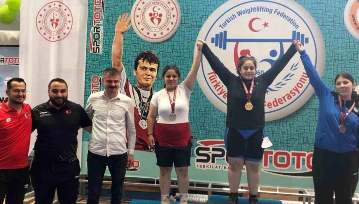 Düzceli Atletler U15 Ferdi Türkiye Şampiyonasında 2 Madalya Kazandı