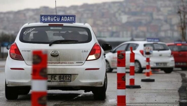 Ehliyet İmtihanında Bazı Kurallar Değişti! Sürücü Adaylarına Park Hareketinde İkinci Baht