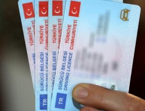 Ehliyette Yaş Sınırı Değişti! Artık 69 Yaşını Dolduran Yaşlı Sürücüler Belli Şartlarda Trafiğe Çıkabilecek.