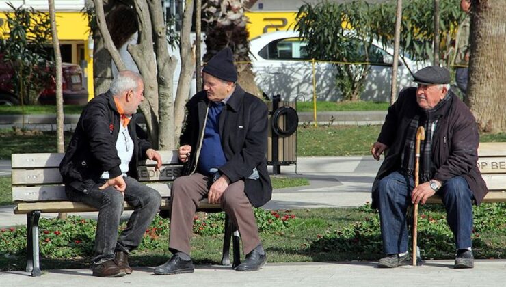 ‘Emekliler Yılı’nda Yardım Alan Emekli Sayısı Artıyor