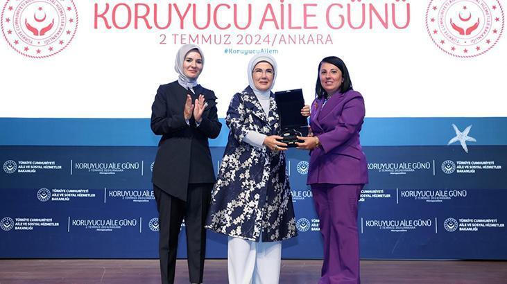 Emine Erdoğan, Gönül Elçileri ve Hami Ailelerle Bir Araya Geldi