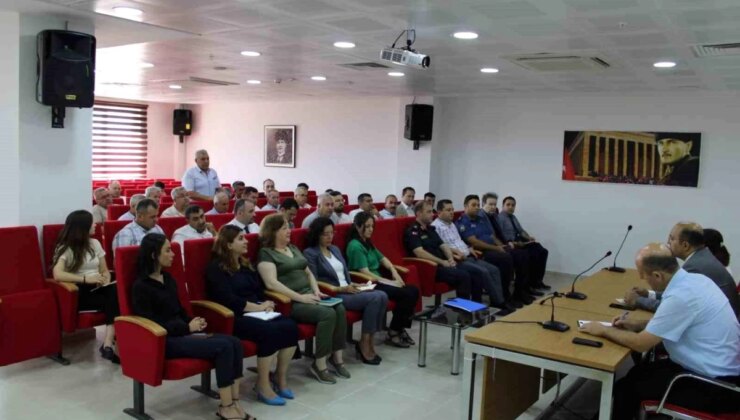 Ergene Kaymakamı ve Kurum Müdürleri Meseleleri Görüşerek Çözüm Tekliflerini Değerlendirdi