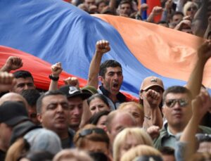 Ermenistan’da Karabağ Protestoları: 125 Gözaltı