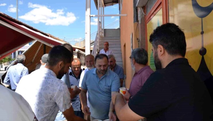 Erzincan’da Muharrem Ayı Dolayısıyla Aşure İkramı